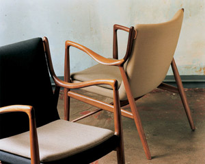 '45 Chair